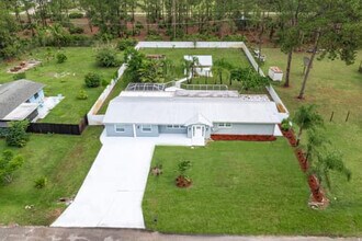 1214 Eighth Ave in Lehigh Acres, FL - Building Photo - Building Photo