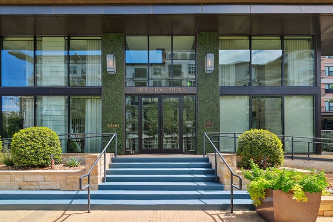 The Taylor in Dallas, TX - Foto de edificio - Building Photo