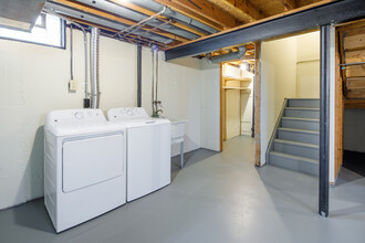 South Glen in Brownstown, MI - Foto de edificio - Interior Photo