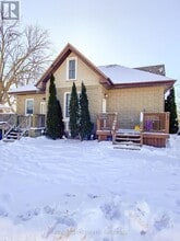 25 Drummond St in Brantford, ON - Building Photo - Building Photo