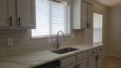 5414 Carrington Dr in Richardson, TX - Building Photo - Building Photo
