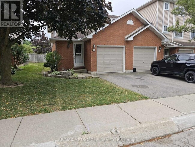 property at 386-386 Highland Rd W