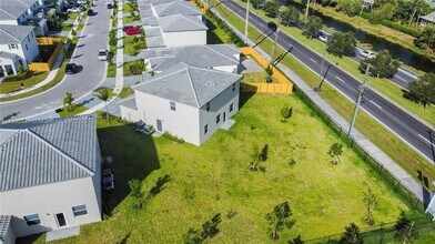 865 SE 26th Rd in Homestead, FL - Building Photo - Building Photo