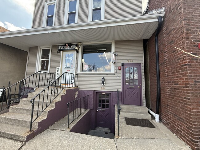 20 W Hinsdale Ave in Hinsdale, IL - Building Photo - Building Photo