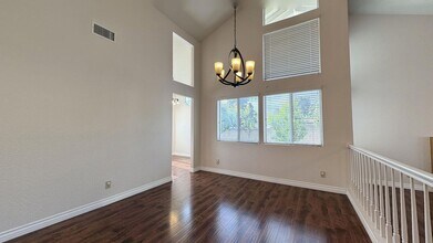 11487 Vía Capri in Loma Linda, CA - Building Photo - Building Photo