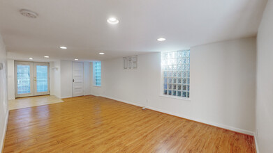 1444 Birch St, Unit Basement in Denver, CO - Foto de edificio - Building Photo