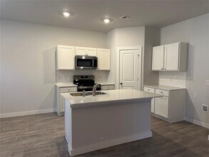 16721 Jigsaw Jct in Oklahoma City, OK - Building Photo - Building Photo