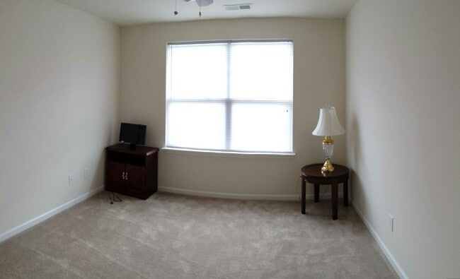 1319 Killashee Ct in Charlotte, NC - Building Photo - Building Photo