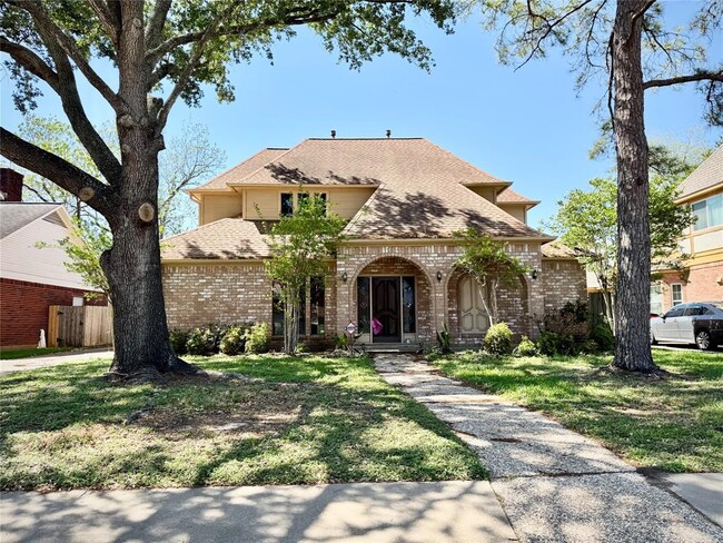 property at 119 Shadow Wood Dr