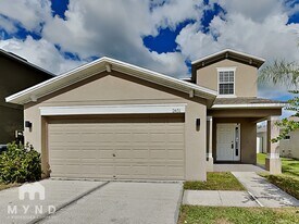 2451 Harrison Pl Blvd in Lakeland, FL - Building Photo