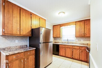 1310 Worland Dr in Durham, NC - Building Photo - Building Photo