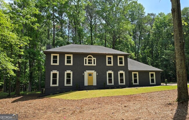 property at 260 Greenfield Cir