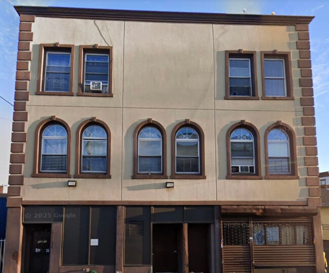 11 Mount Vernon Ave, Unit 2nd