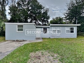 7333 Roslyn Rd in Jacksonville, FL - Building Photo