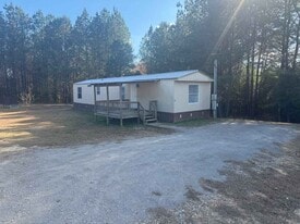 112 Herschel's Way in Jasper, AL - Building Photo