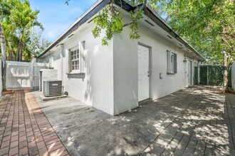 4151 SW 112th Ave in Miami, FL - Building Photo - Building Photo