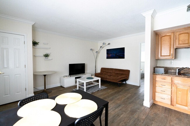 property at 924 SE 2nd St