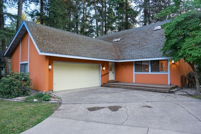 property at 12183 N Amethyst Dr