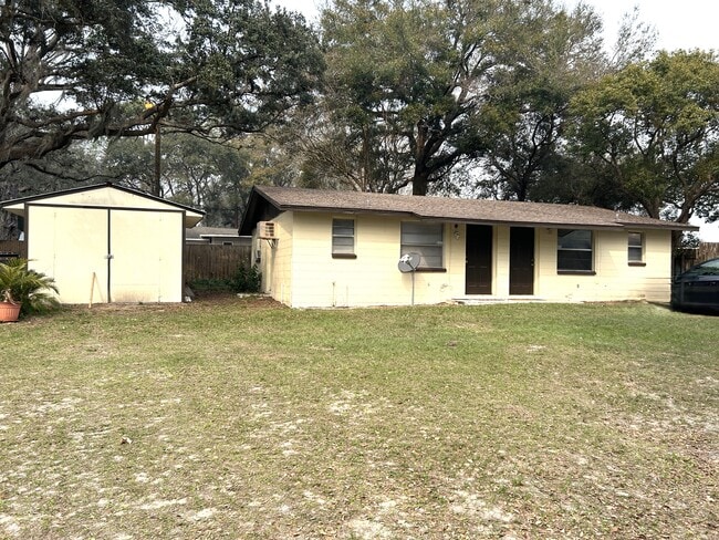 8127 Cass Rd, Unit 8127 Cass Rd.