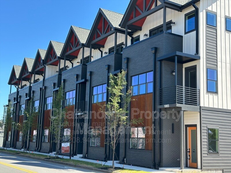 1861 Zeta Way in Chattanooga, TN - Building Photo