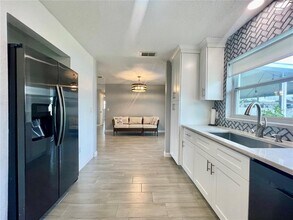 2107 E Atmore Cir in Deltona, FL - Building Photo - Building Photo