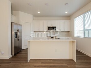 12631 W Flynn Ln in Glendale, AZ - Building Photo - Building Photo