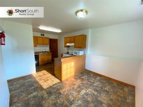 1246 Jack Pine Way in Kalamazoo, MI - Building Photo - Building Photo
