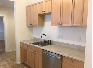 191 Harvard St, Unit 1 in Cambridge, MA - Foto de edificio - Building Photo