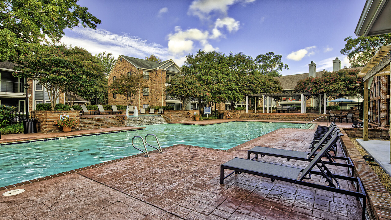 Chesapeake Bay in Newport News, VA - Building Photo