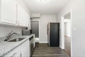 1344 Walker Ave in Baltimore, MD - Building Photo - Building Photo