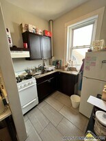 1185 Commonwealth Ave, Unit 16 in Boston, MA - Building Photo