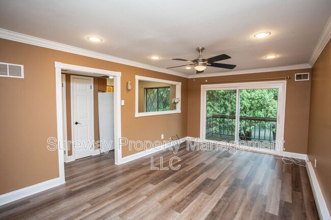 24 Dover Ct in Clementon, NJ - Building Photo - Building Photo