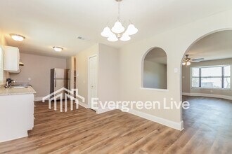 1225 Bard Dr in Garland, TX - Building Photo - Building Photo