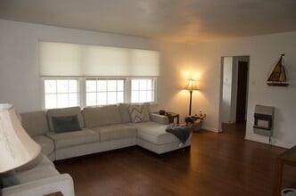 110 Nancy Dr in Egg Harbor Township, NJ - Building Photo - Building Photo