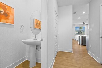 8054 Gulfstream Ct in Bradenton, FL - Building Photo - Building Photo