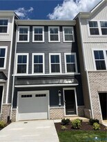 8724 Whitman Dr in Chesterfield, VA - Building Photo