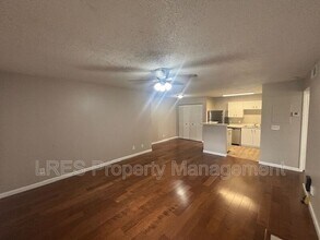 390 Lake Placid Ct in Altamonte Springs, FL - Building Photo - Building Photo