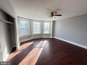 125 W Logan St in Philadelphia, PA - Building Photo - Building Photo