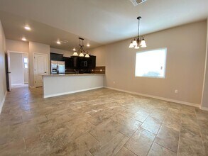 2044 Thomas Lackland St in El Paso, TX - Building Photo - Building Photo