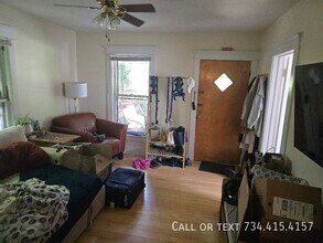 110 E Summit St in Ann Arbor, MI - Building Photo - Building Photo