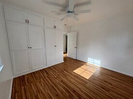 936 Palms Blvd, Unit 1 in Venice, CA - Building Photo