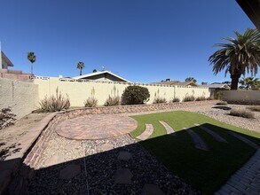 6822 Endora Dr in Las Vegas, NV - Building Photo - Building Photo