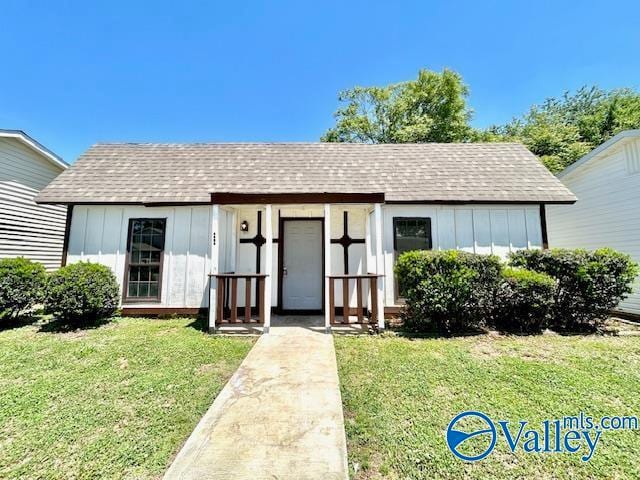 property at 4216 Chalet Cir NW