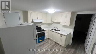 259 McNay St in London, ON - Building Photo