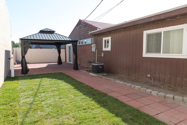 property at 398 SW 12th St