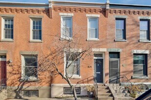 829 N Taylor St in Philadelphia, PA - Building Photo