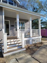 27 Warren Ave in North Smithfield, RI - Building Photo