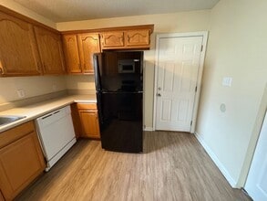 1048 Cherry Meadow Ln in Rock Hill, SC - Foto de edificio - Building Photo