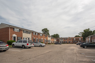 The Landing at Oyster Point in Newport News, VA - Building Photo - Building Photo