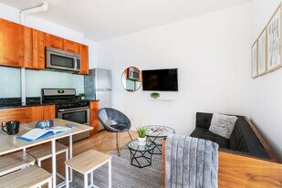 122 E 102nd St in New York, NY - Building Photo